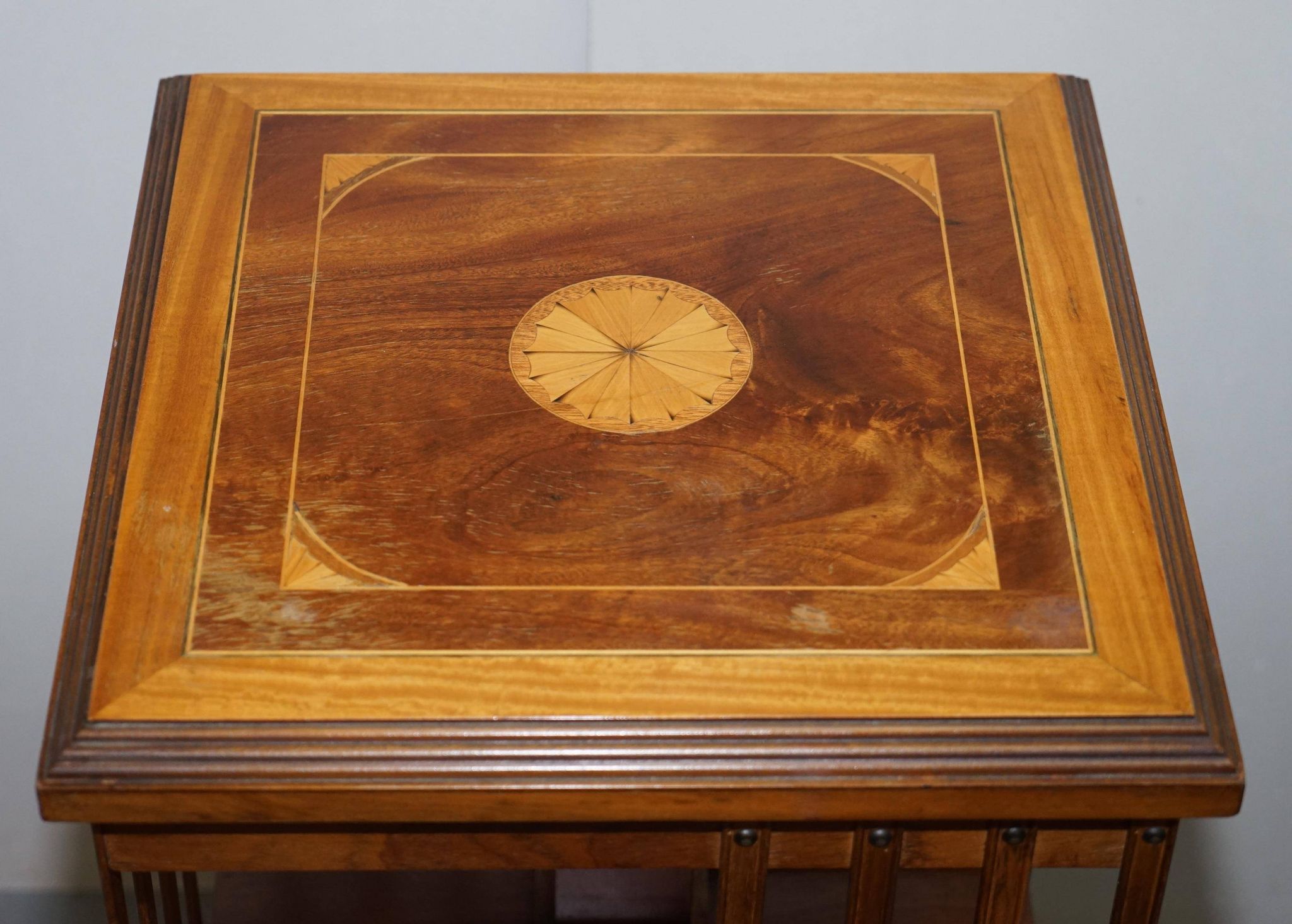 Edwardian revolving library in burl walnut with Sheraton inlay circa 1900