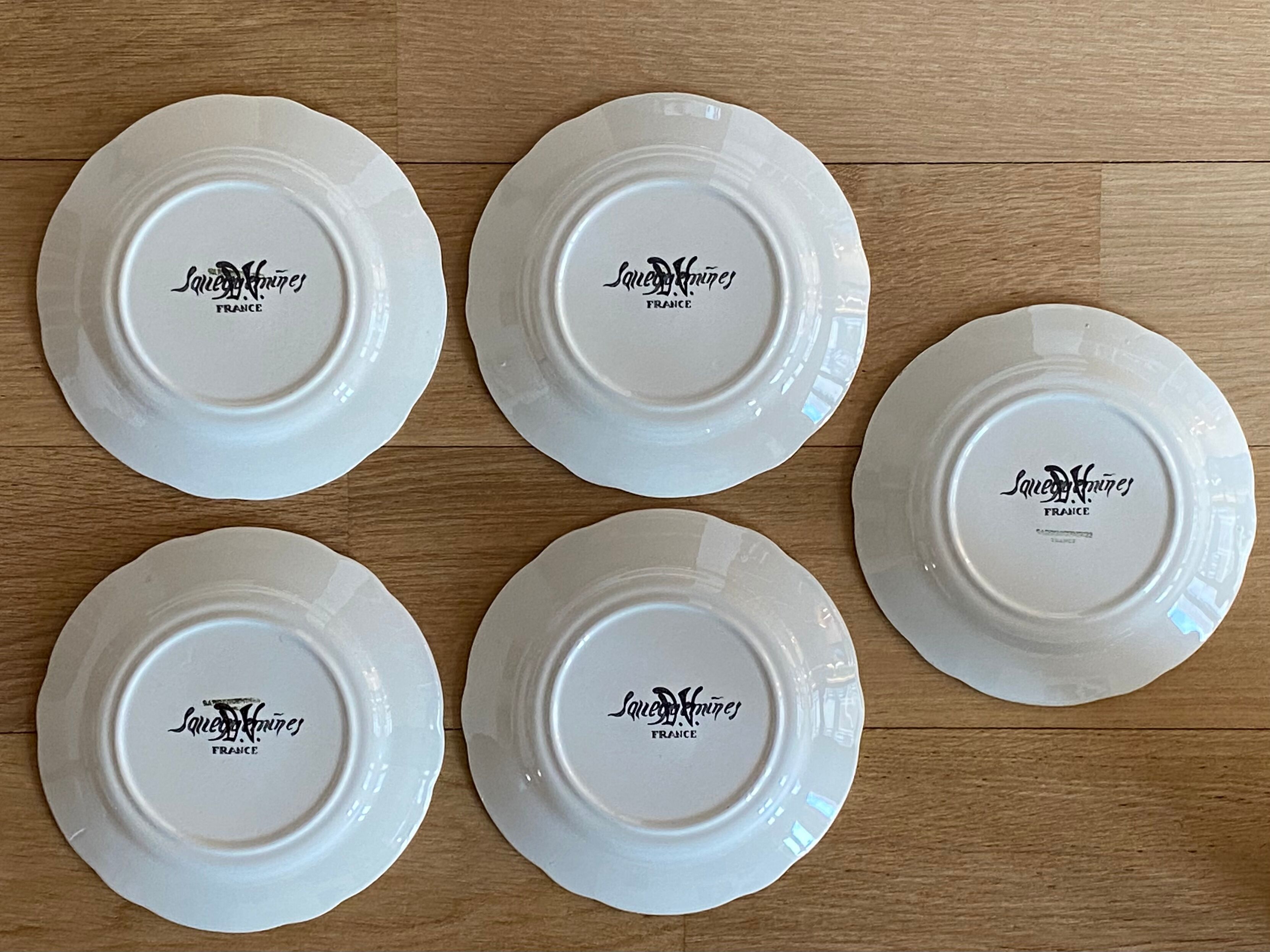 5 talking plates "saving" Sarreguemines