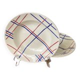 3 assiettes creuses anciennes Badonvillier, traits entrecroisés rouges et bleus
