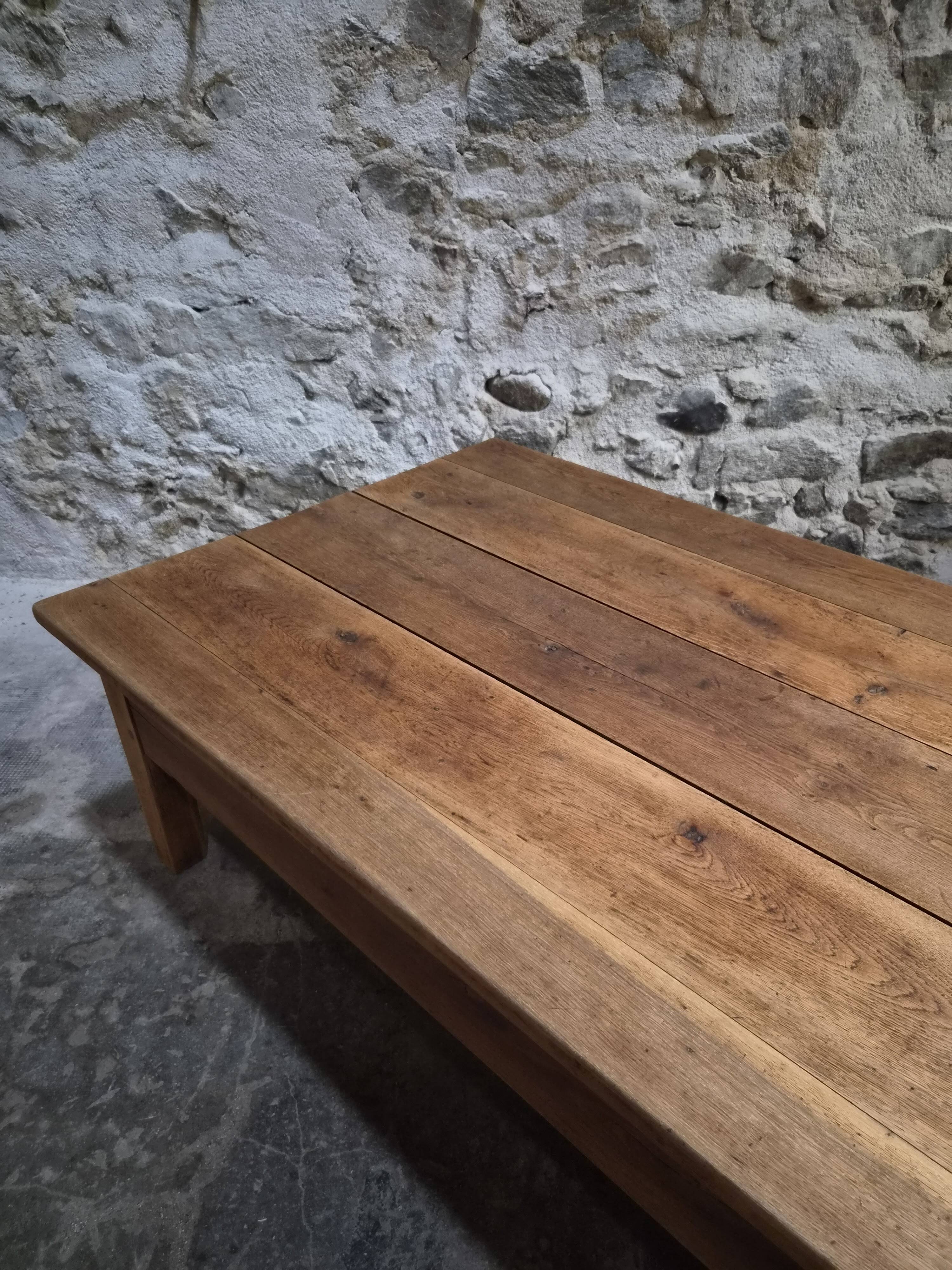 Table basse ancienne en chêne français – Table XXL de ferme du XIXe siècle