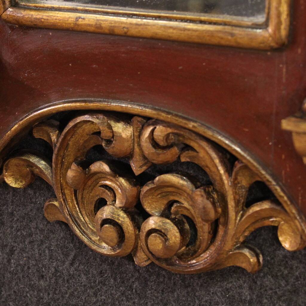 Paire de miroirs néogothiques du XXe siècle