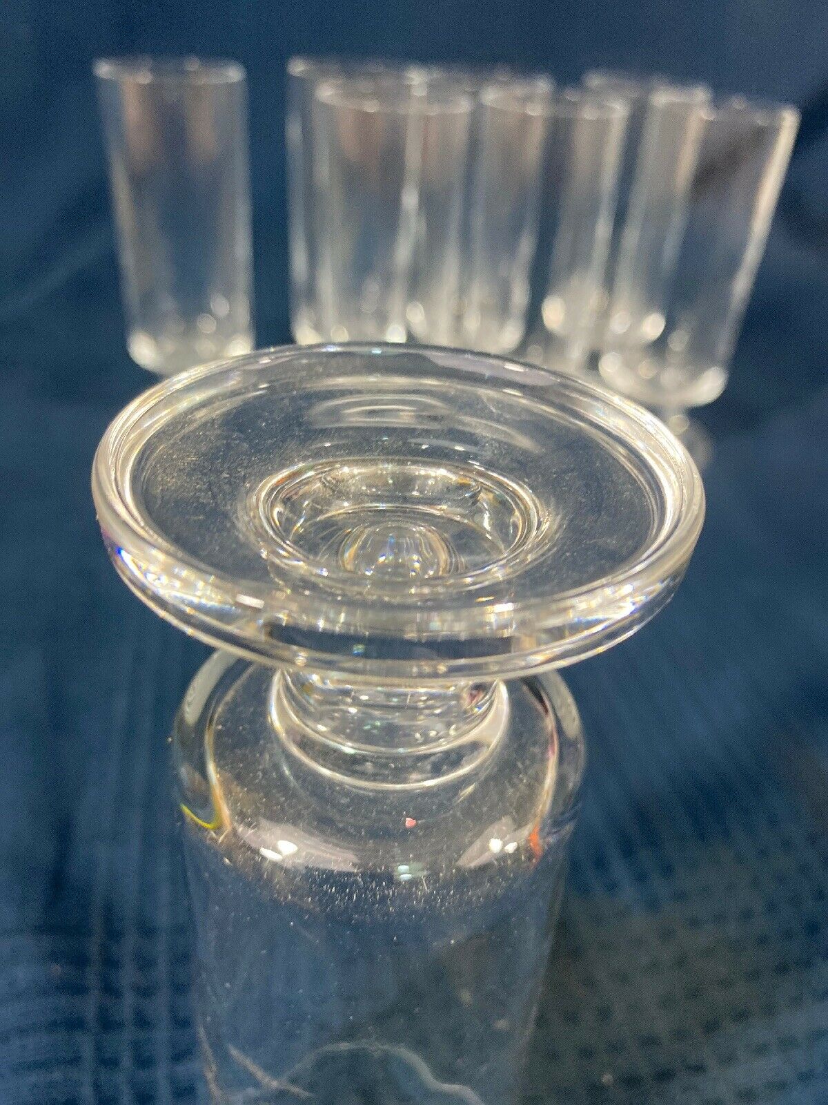 Lot of 8 glass glasses with a big foot