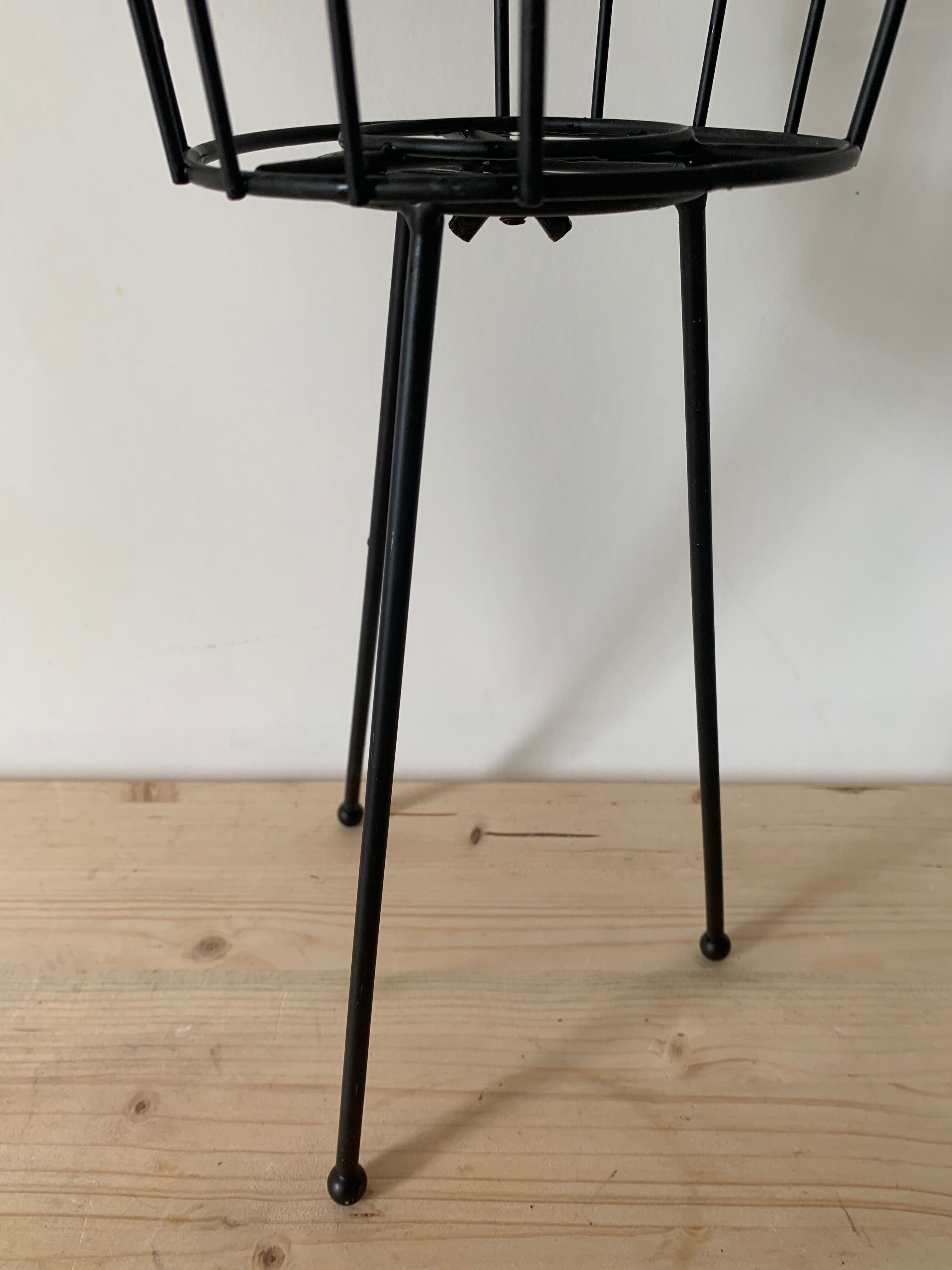 Vintage plant holder