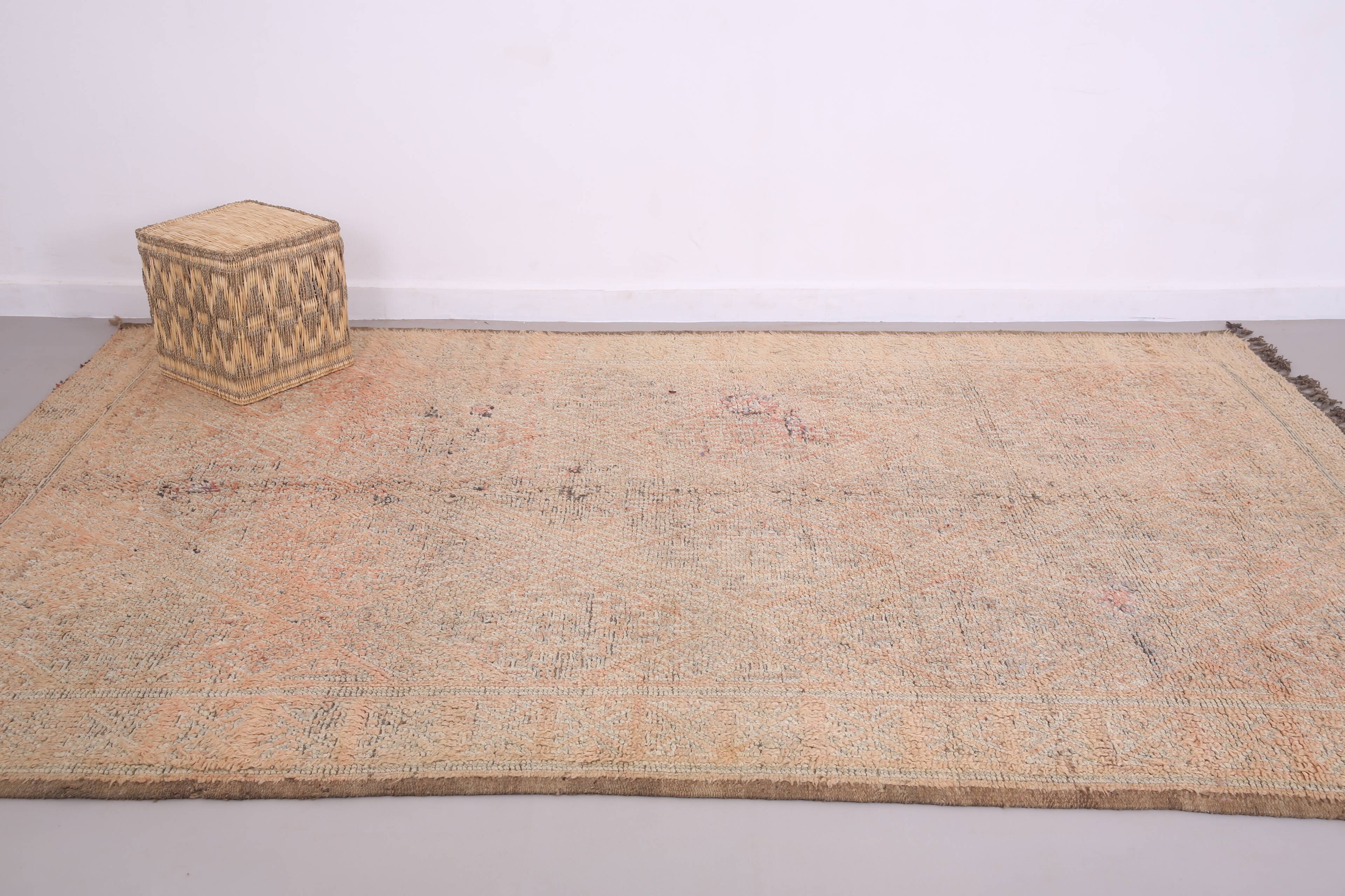 Vintage Beni Mguild Rug 305 x 326 cm - Moroccan Rug - Authentic Berber Rug