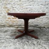 SCANDINAVIAN ROUND TABLE EXTENDED