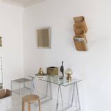 rattan wave wall-mounted magazine holder