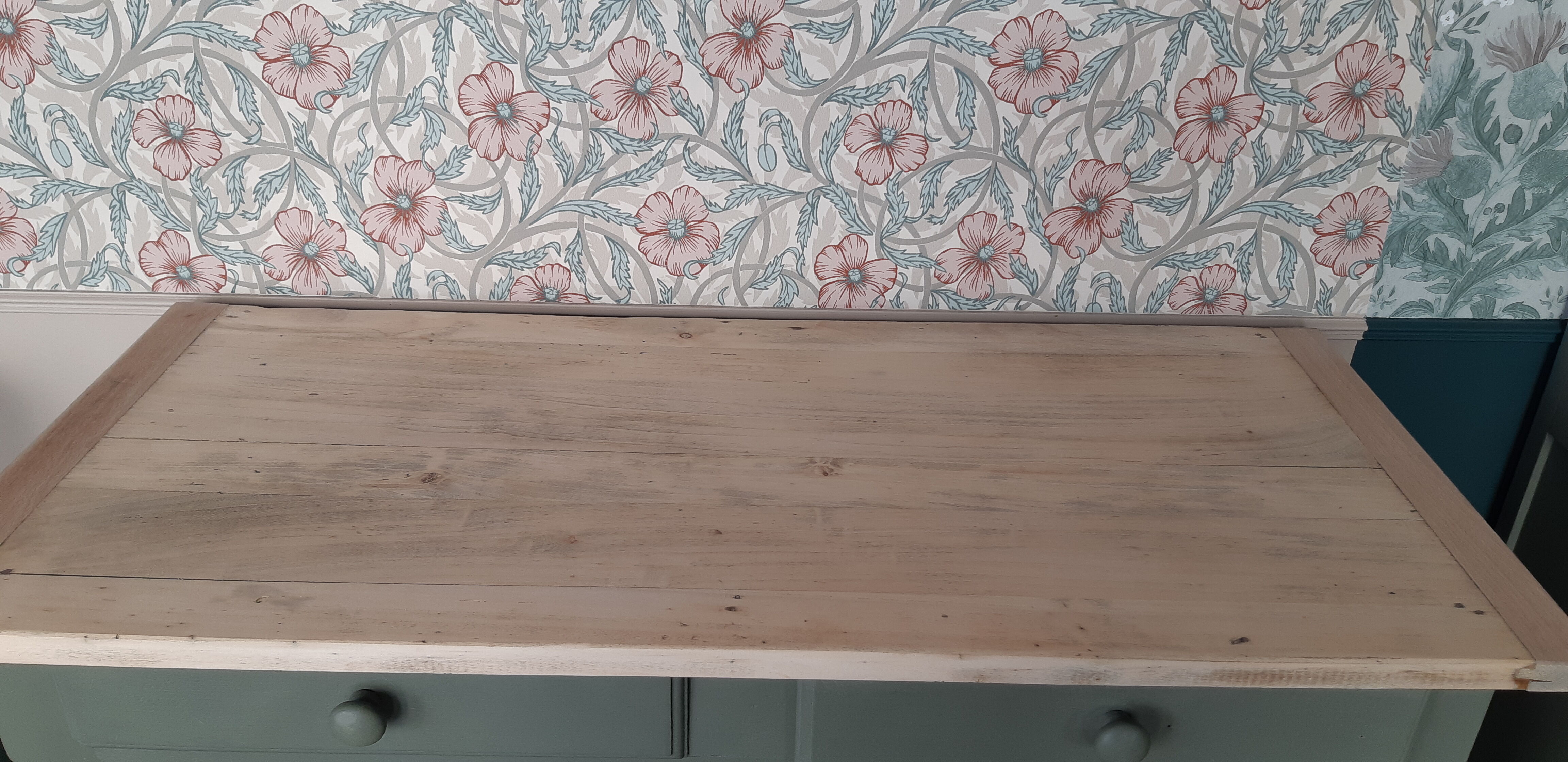 Parisian buffet patinated khaki