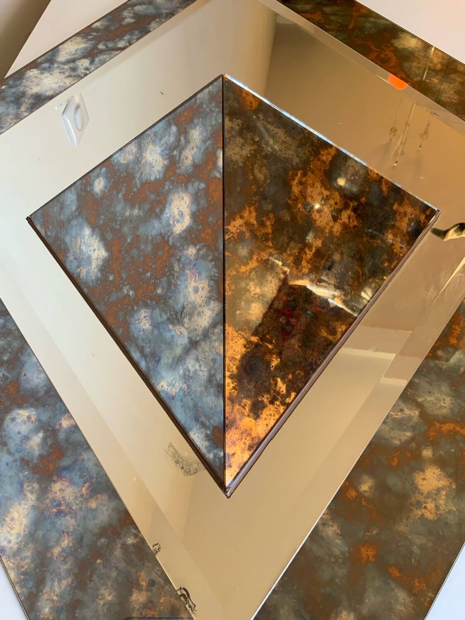 Bevelled mirror 1970