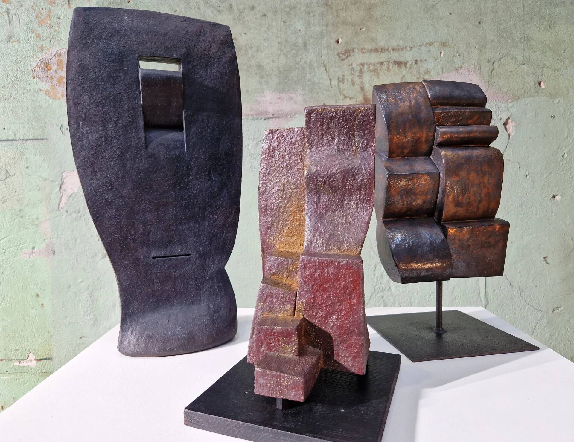 Patinated Cor Dam sculpture in fireclay, 1970s