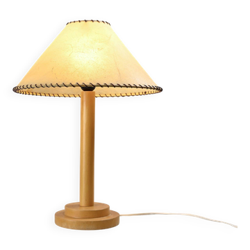 Turned wooden table lamp, French work, 1970s.