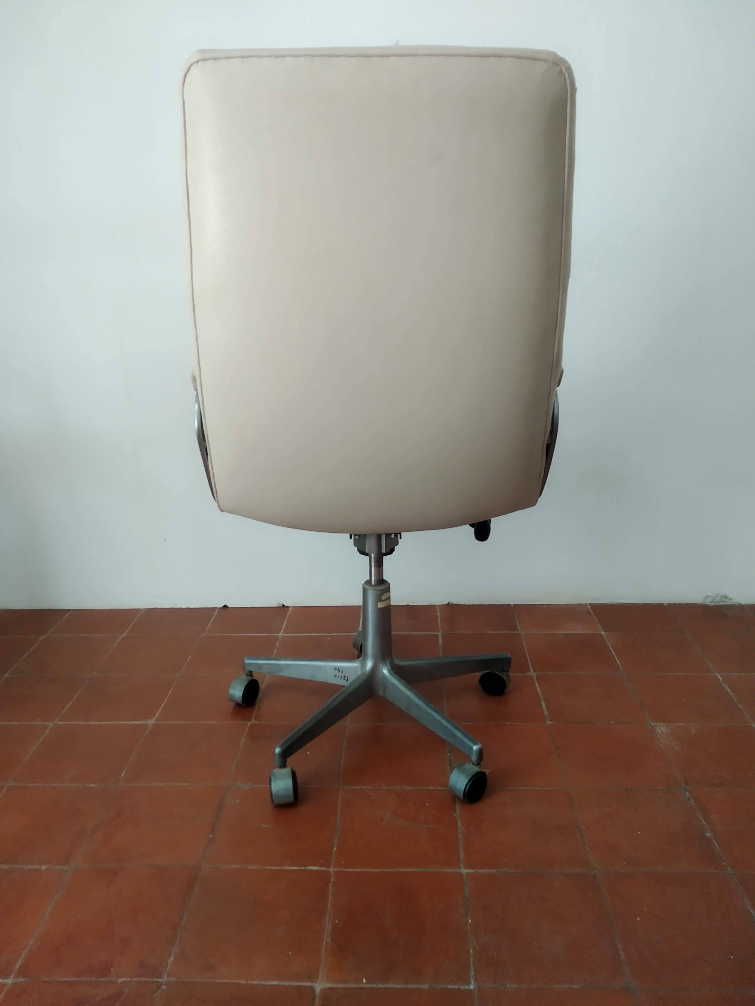 Armchair by Geoffrey Harcourt for Artifort 1970s-1980s