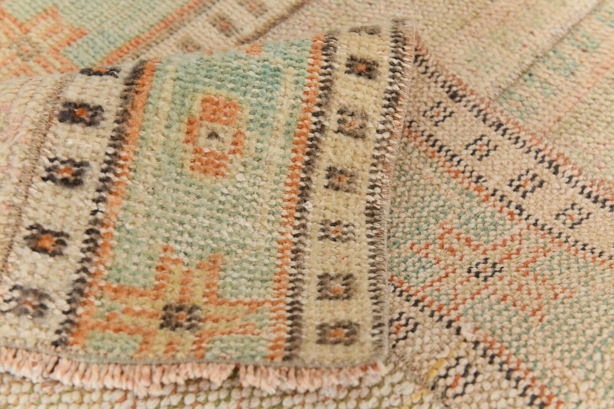 Tapis de couloir vintage turc crème et marron