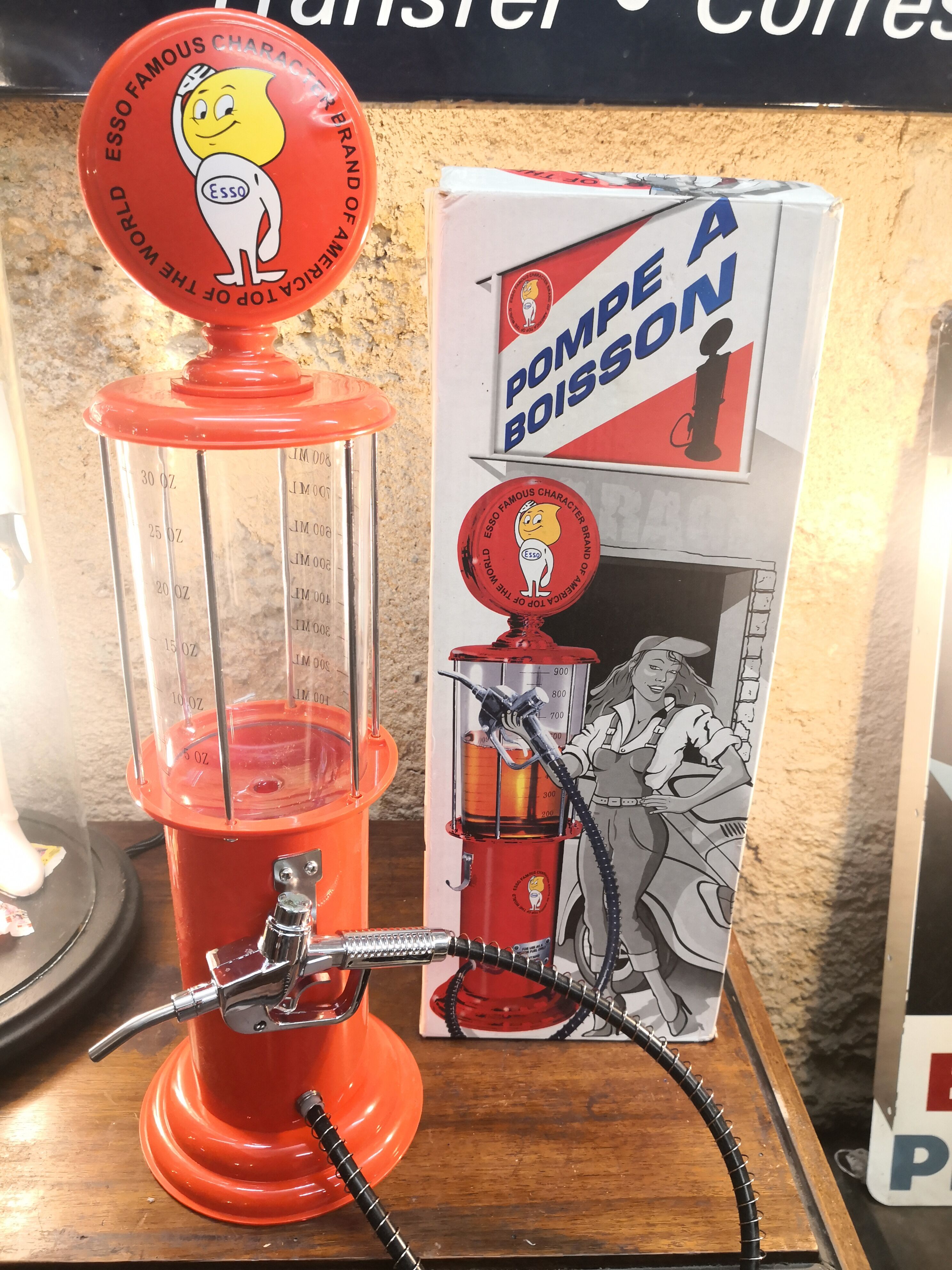 Esso beverage dispenser