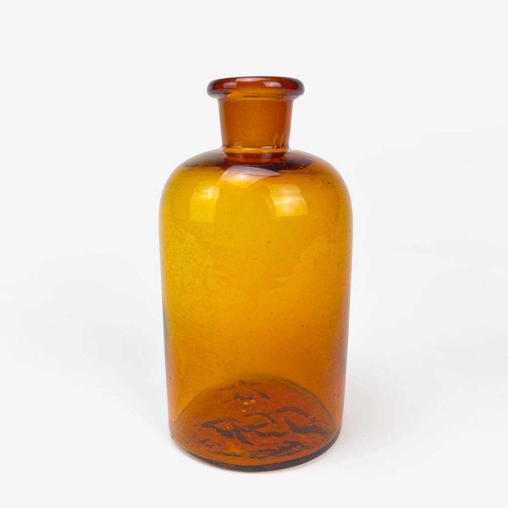 4 Amber Glass Apothecary Jars