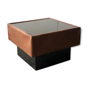 table basse en cuir et