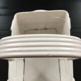 White basket in slurry