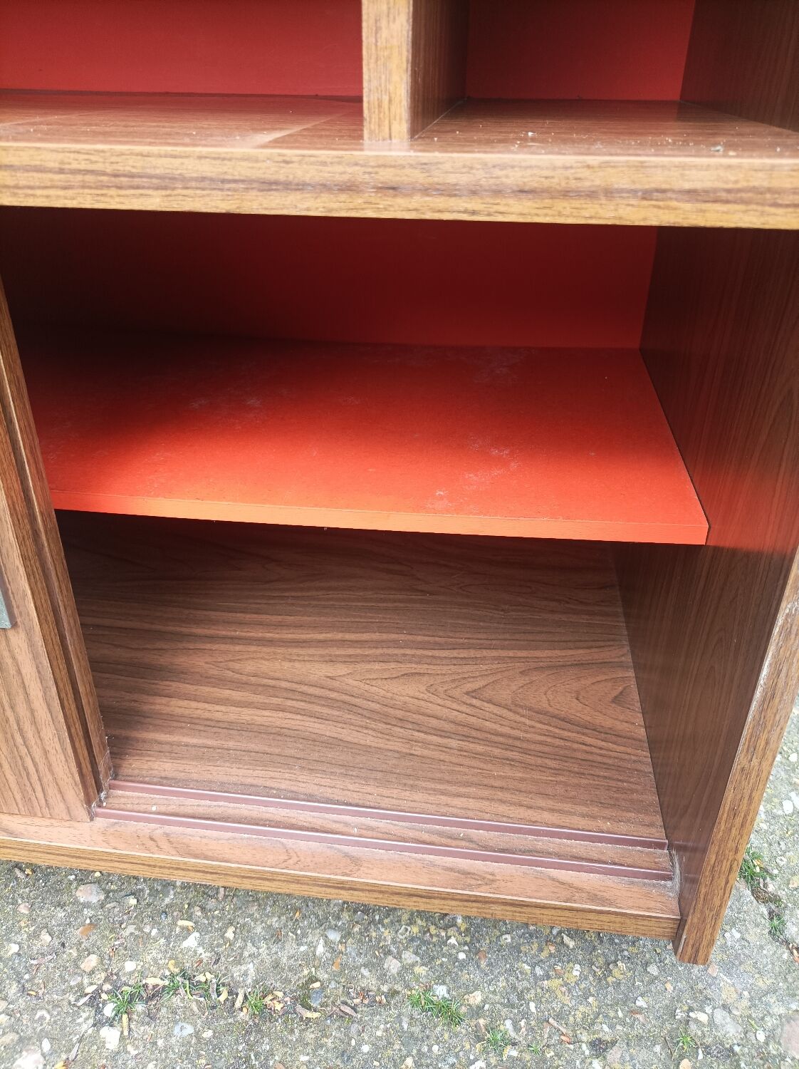 Meuble de rangement 1970 vintage