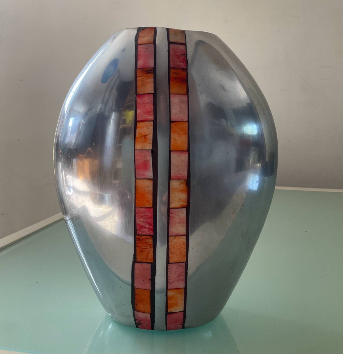 Aluminum vase from the 70s