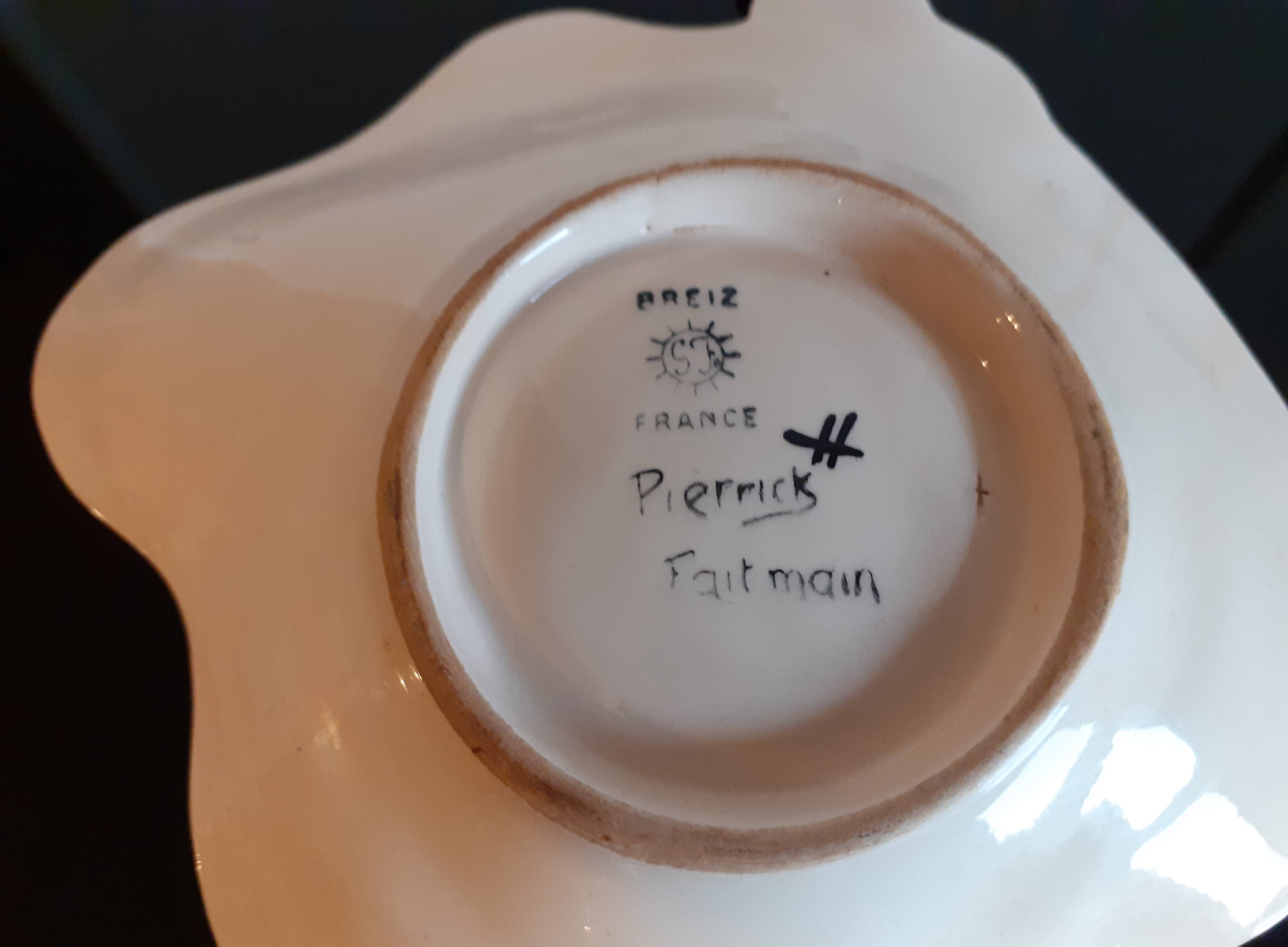 Pocket tray Breiz Pierrick / Gabriel Fourmaintraux