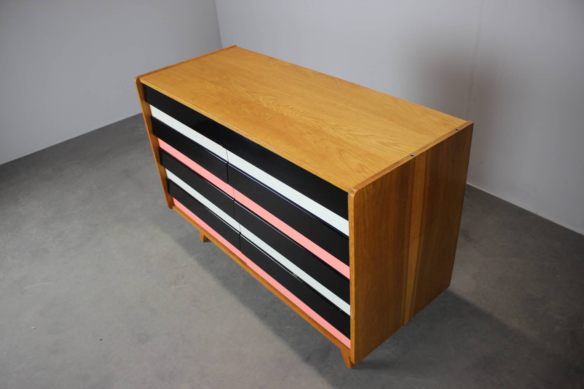 Restored 1960 chest of drawers by Jiroutek in oak with color-block drawers