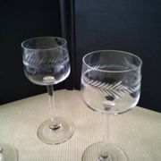 3 cut crystal white or rosé wine glasses