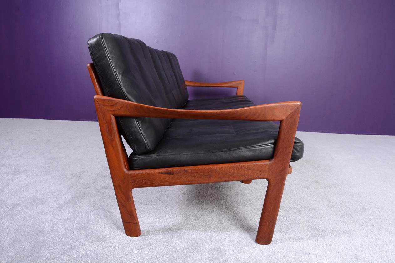 3 seater sofa by Niels Eilersen Skodburg for Illum Wikkelso Denmark 1960's.