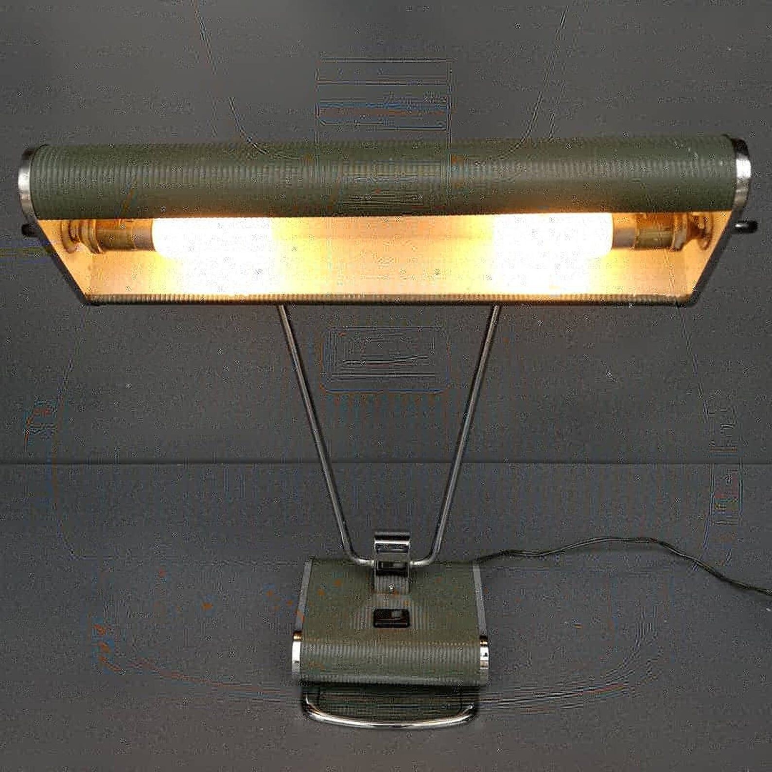 Jumo desk lamp