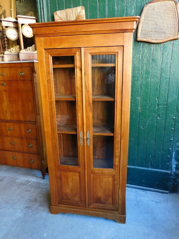 Bookcase Louis Philippe 2 doors in blond cherry tree