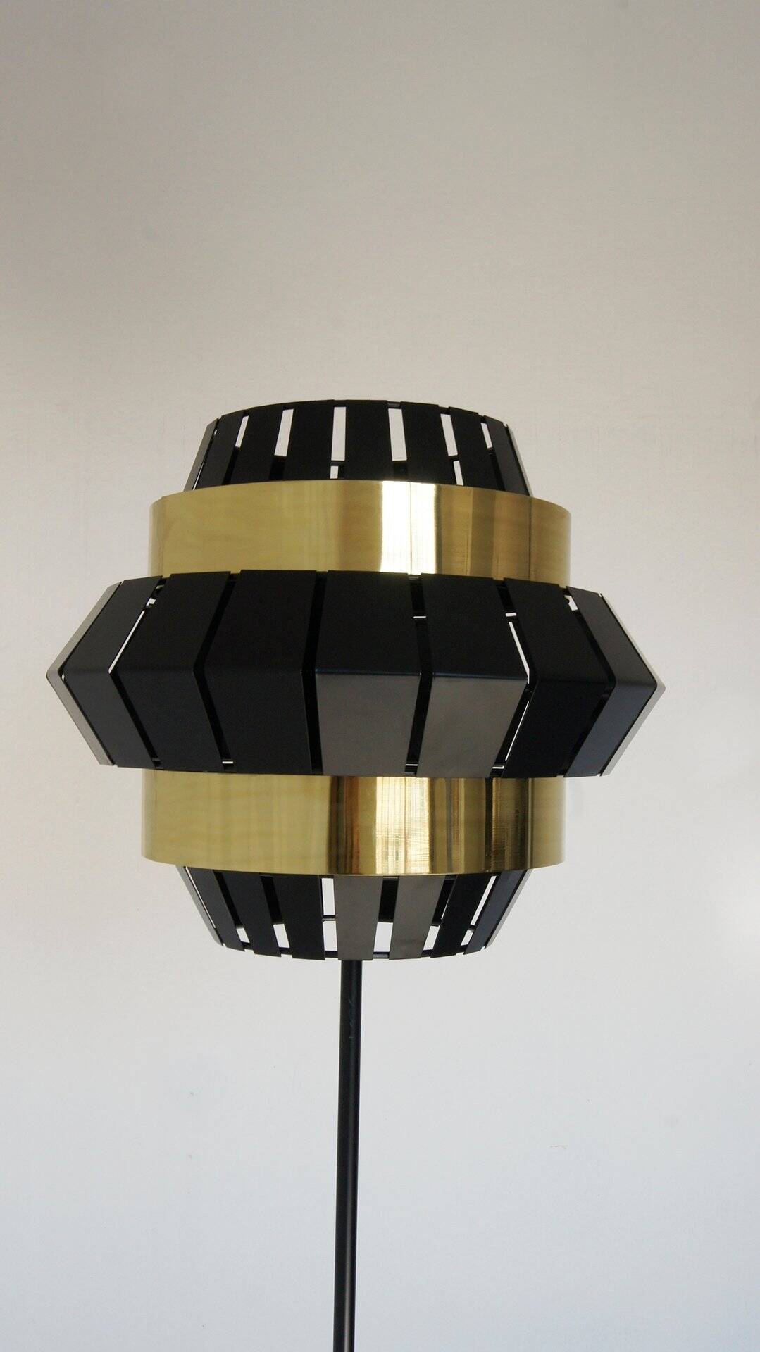 Comb Floor Lamp from Utu Soulful Lighting
