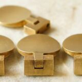 Set de 4 pendants/boutons de meuble scandinave en laiton massif