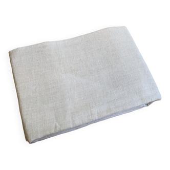 Drap en chanvre ancien brodé LM