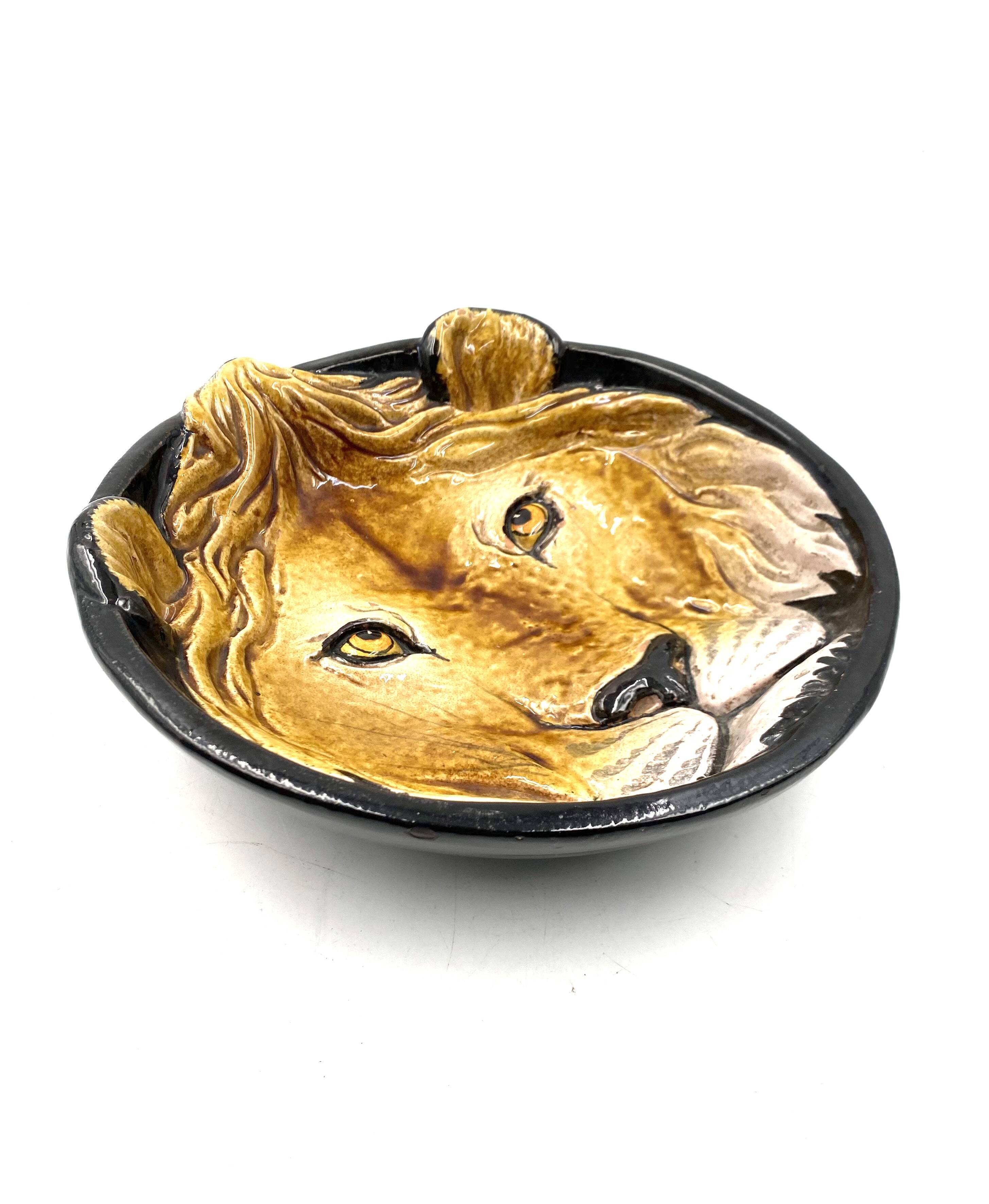 Mid-century lion ceramic plate / vide poche, Italy 1970s