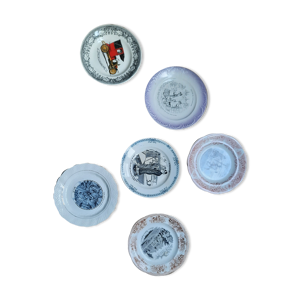 Lot de six assiettes - parlantes