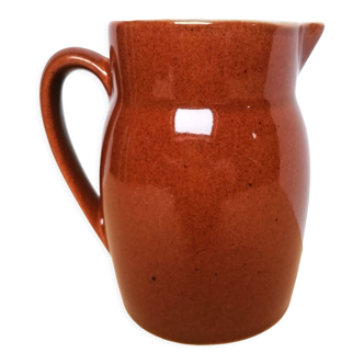 Digoin wine pitcher
