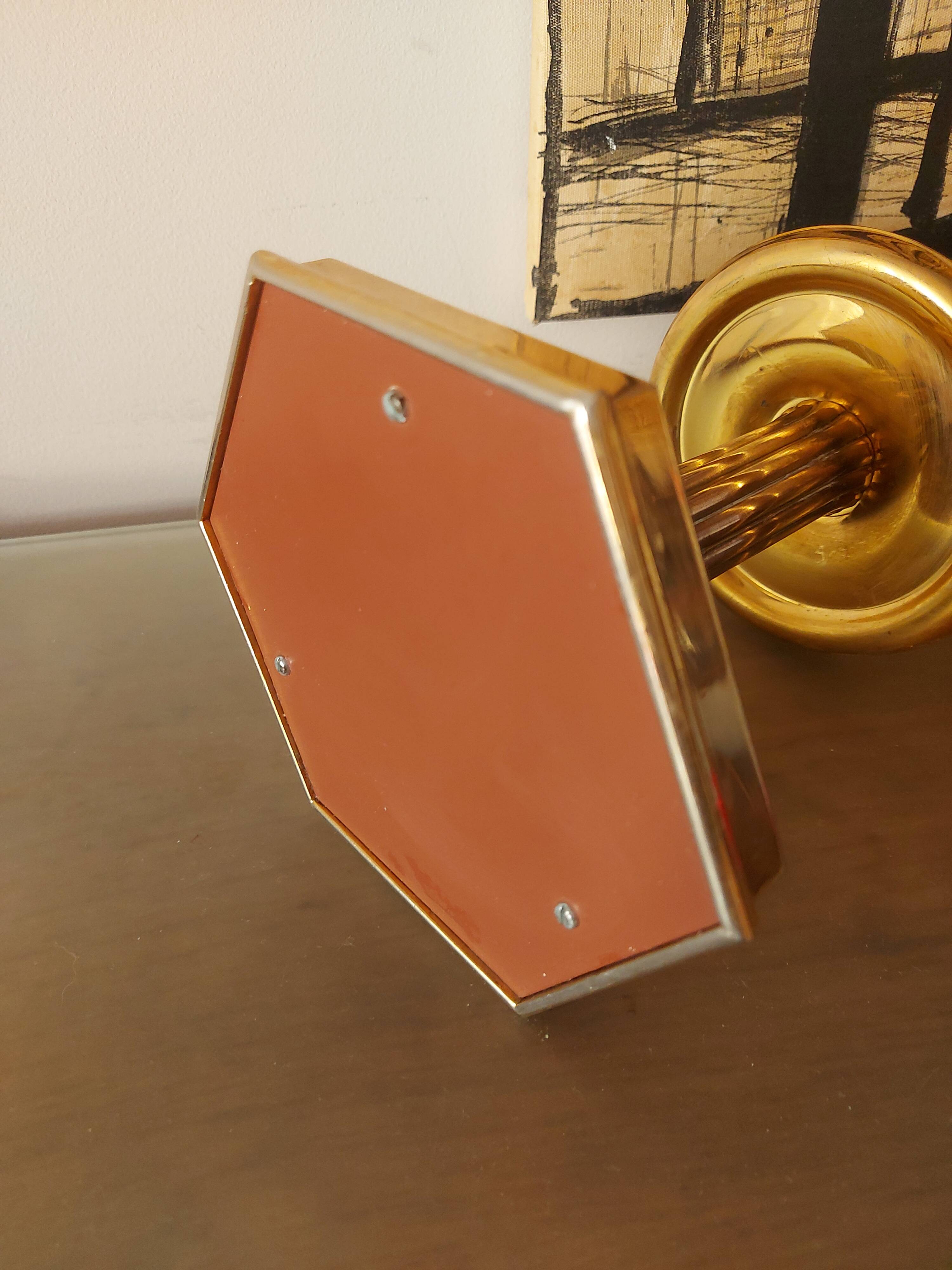 Nagel design candle holder