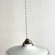 Suspension opaline blanche bord dentelé