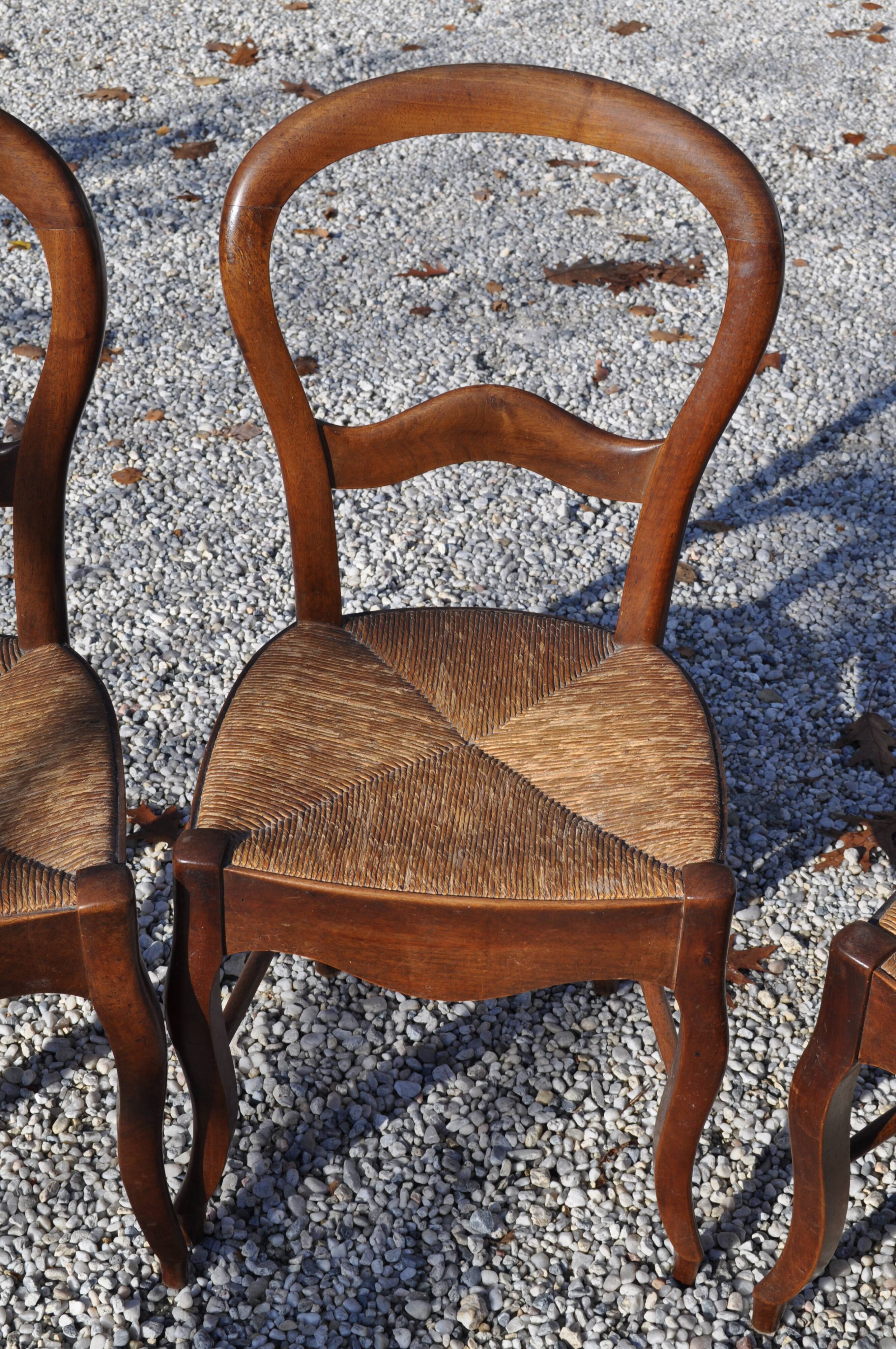 Nice chair wood bedded