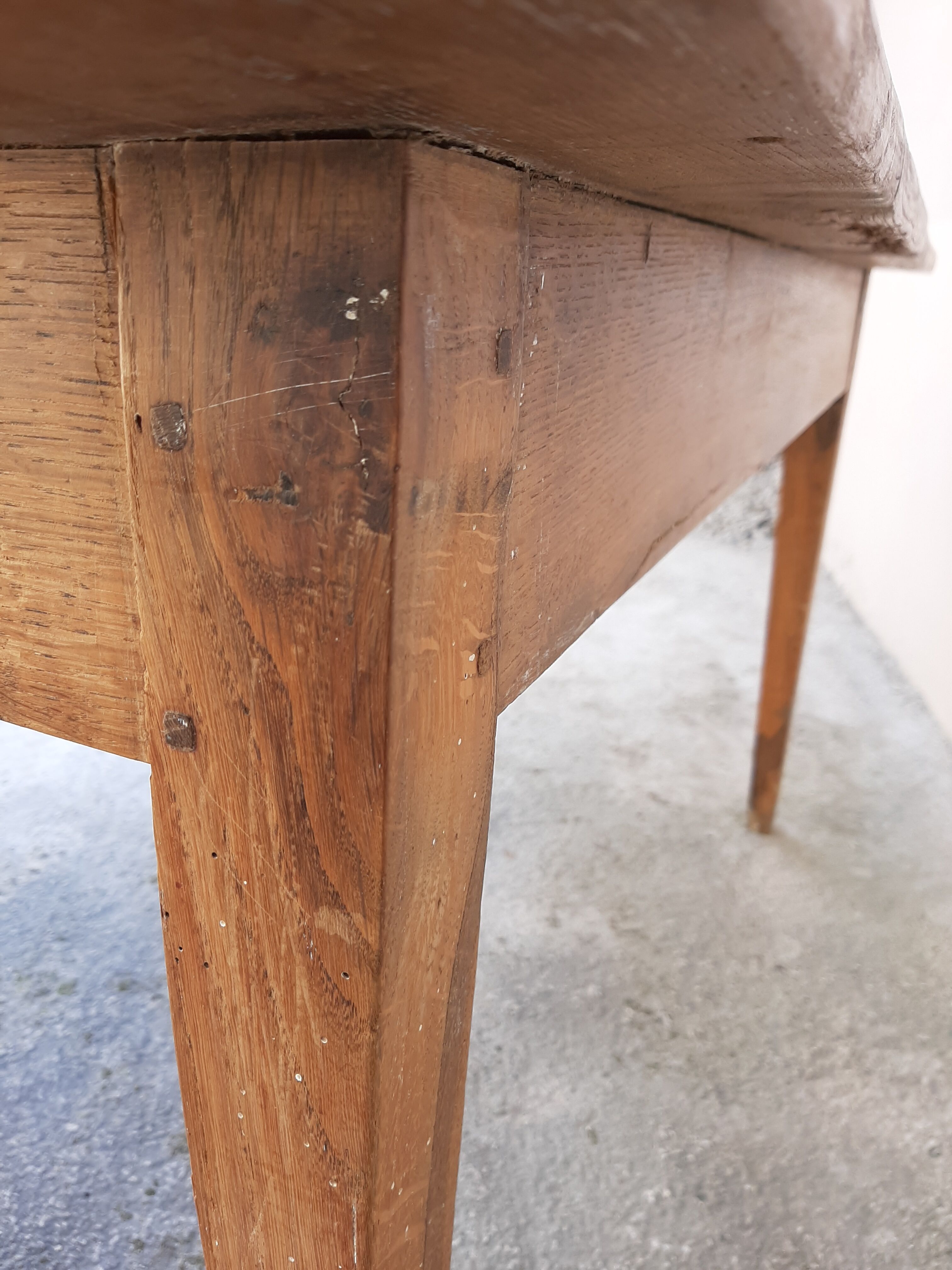 Old farm table 1900 -1m34