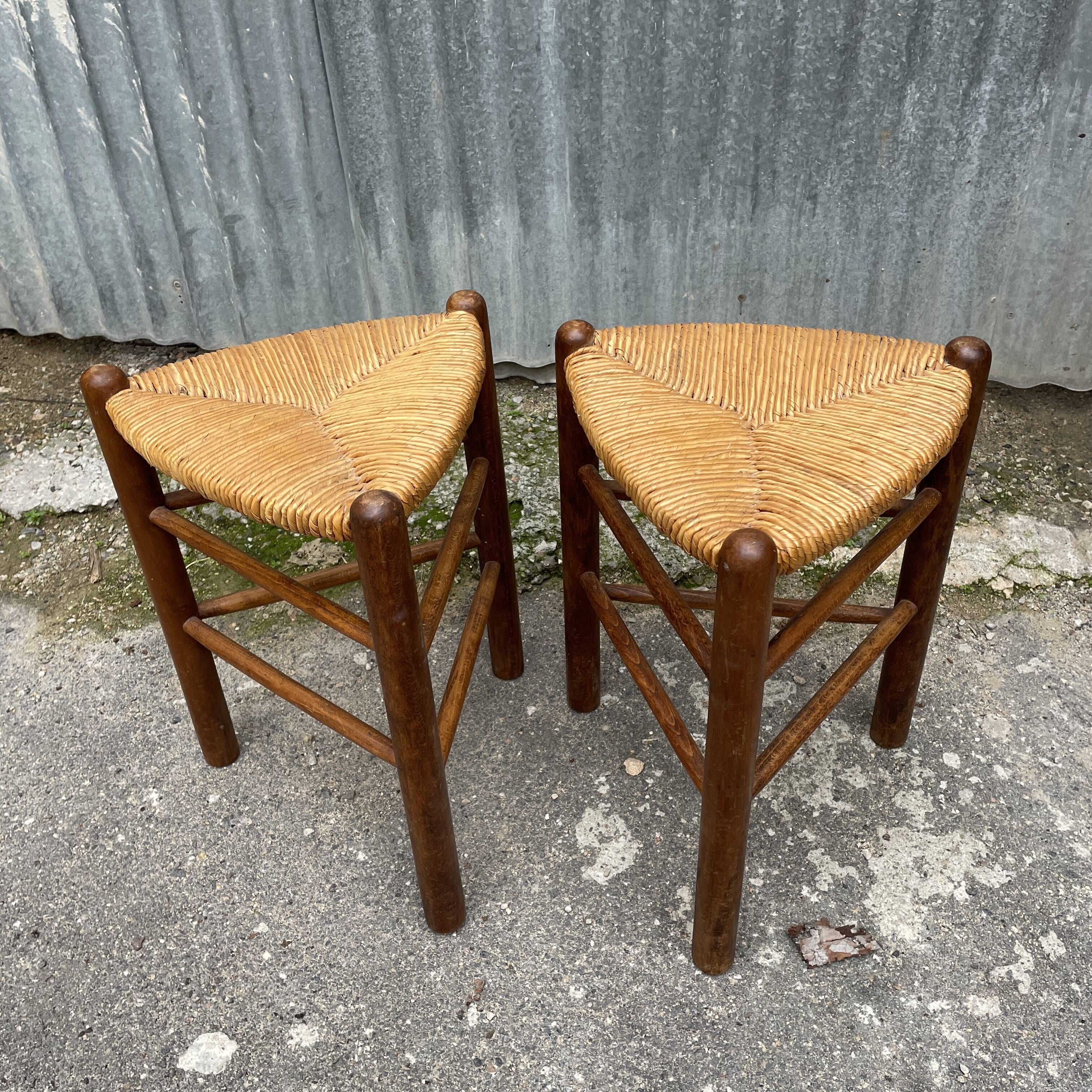 Pair tripod stool vintage design wood and straw