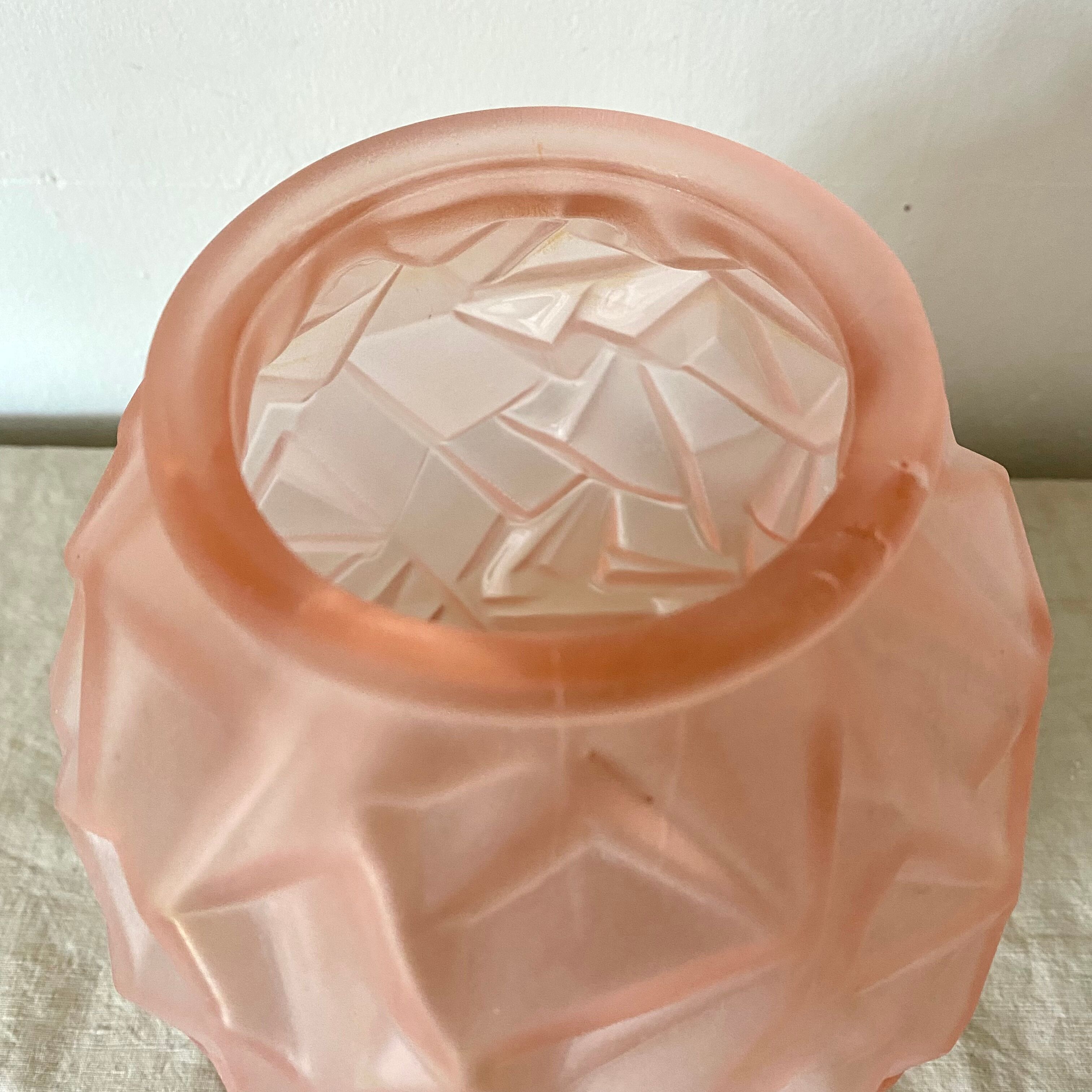 Art Deco vase in pink frosted glass