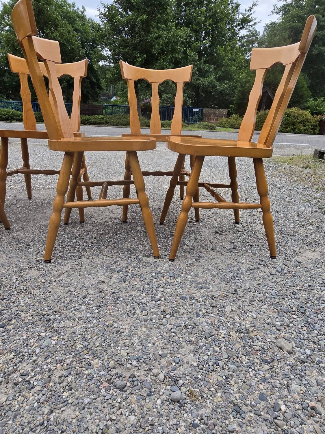 Baumann serie de six chaises de bistrot