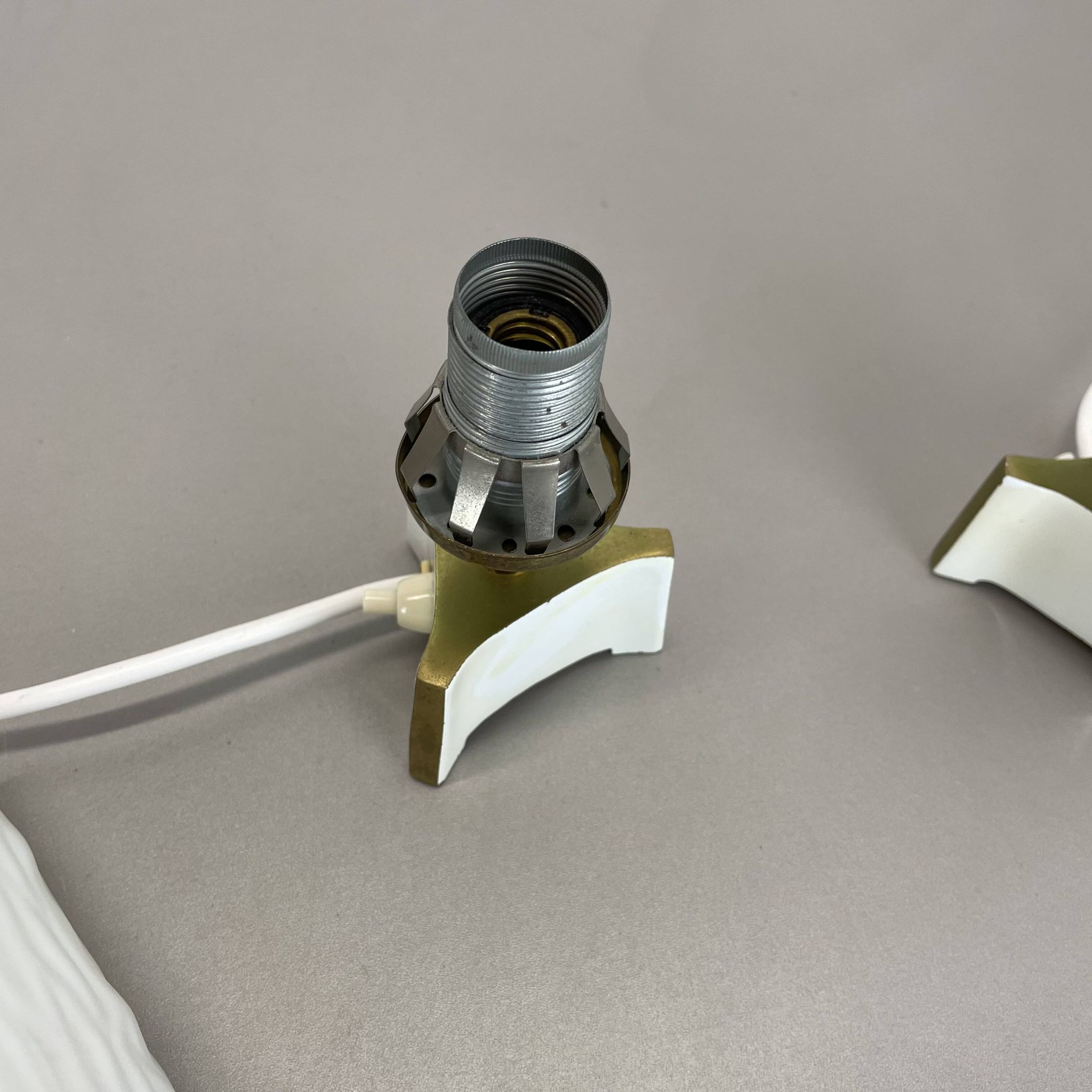 Set of 2 "cone" glass and brass table light, italy 1950s