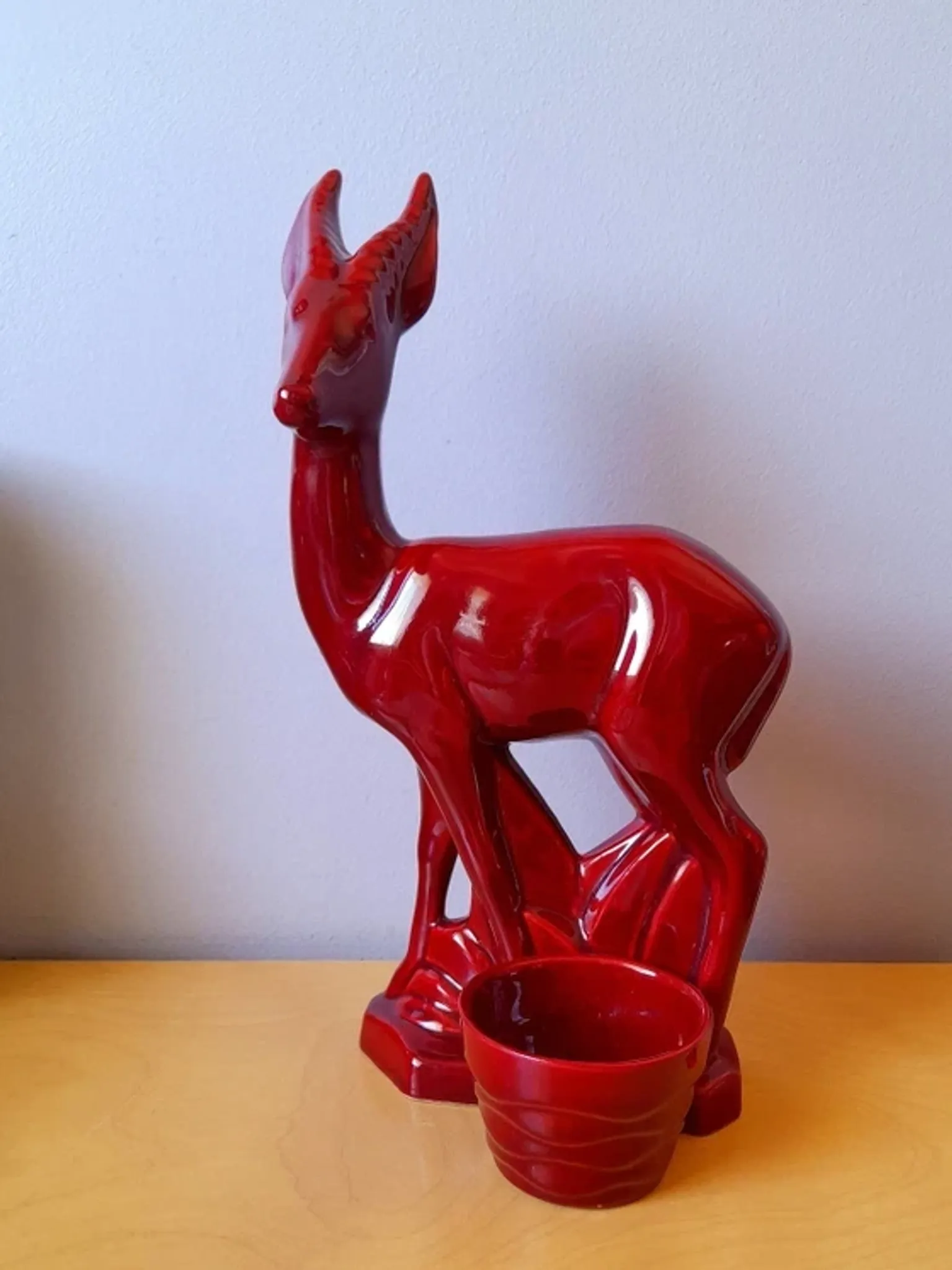 Art Deco St Clément Faience Biche