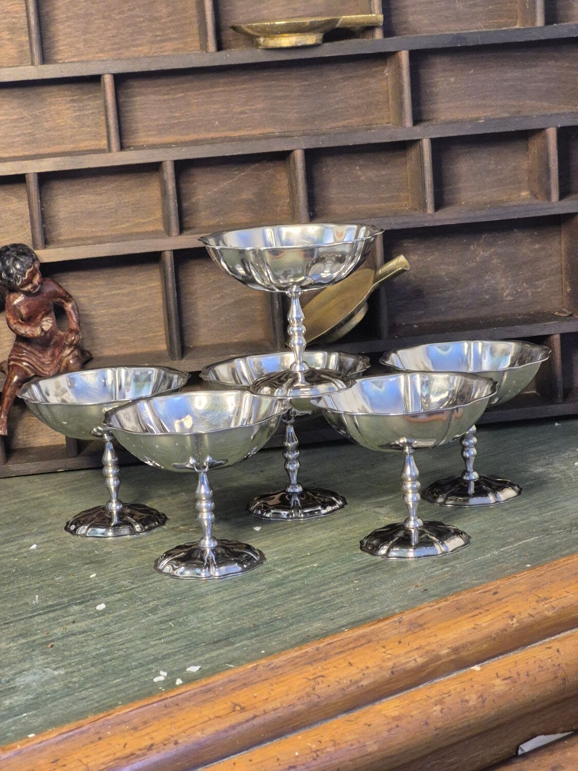 Stainless steel ice cream bowls