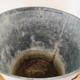 Zinc bucket