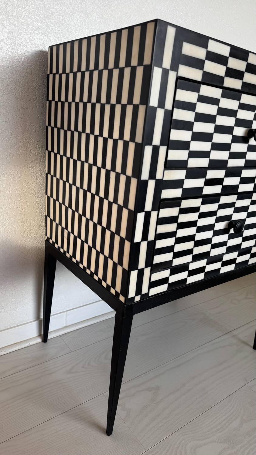 Checkerboard marquetry chest of drawers