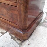 Commode style Louis Philippe en noyer