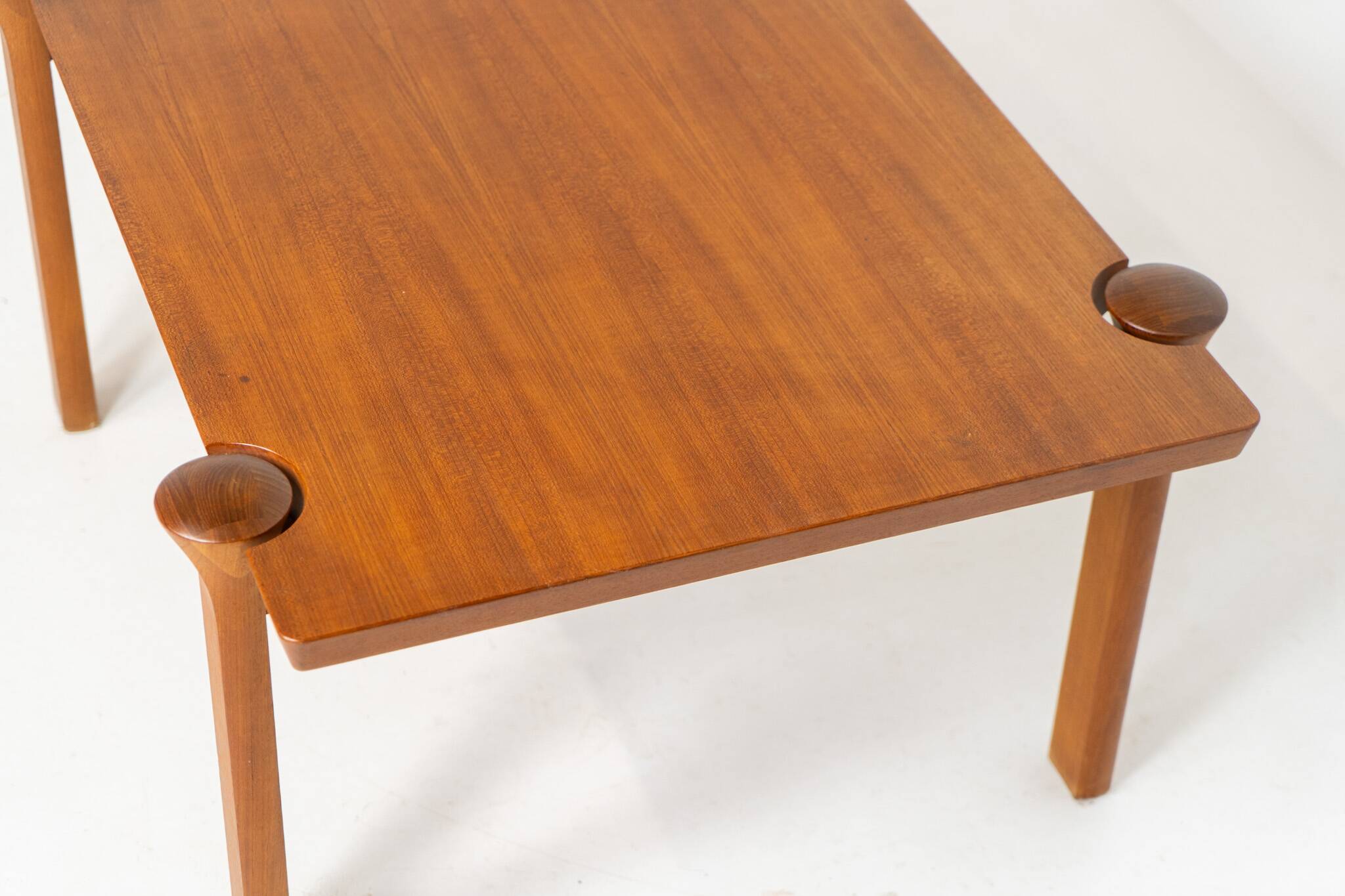 Sculptural coffee table by Arne Vodder