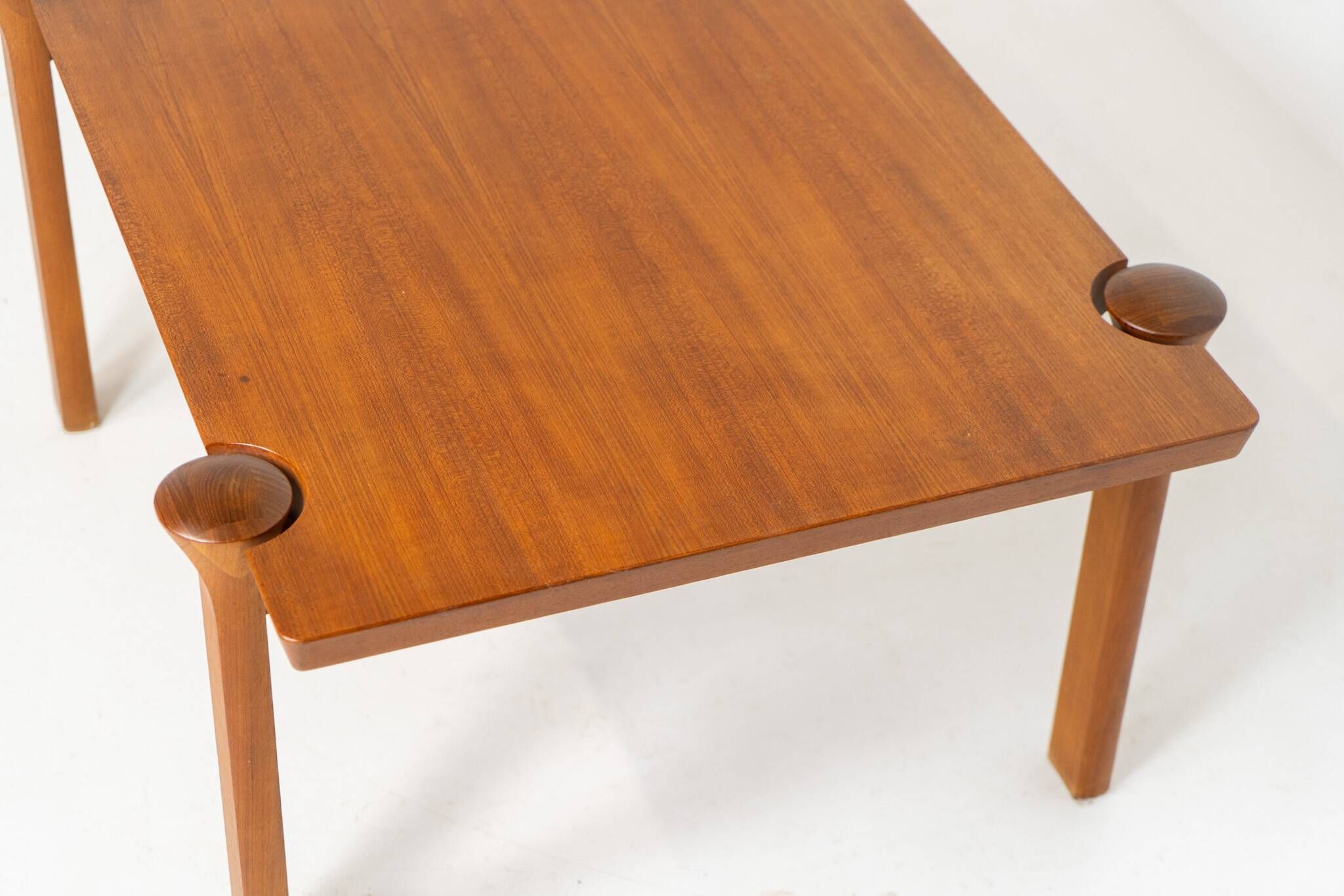 Sculptural coffee table by Arne Vodder