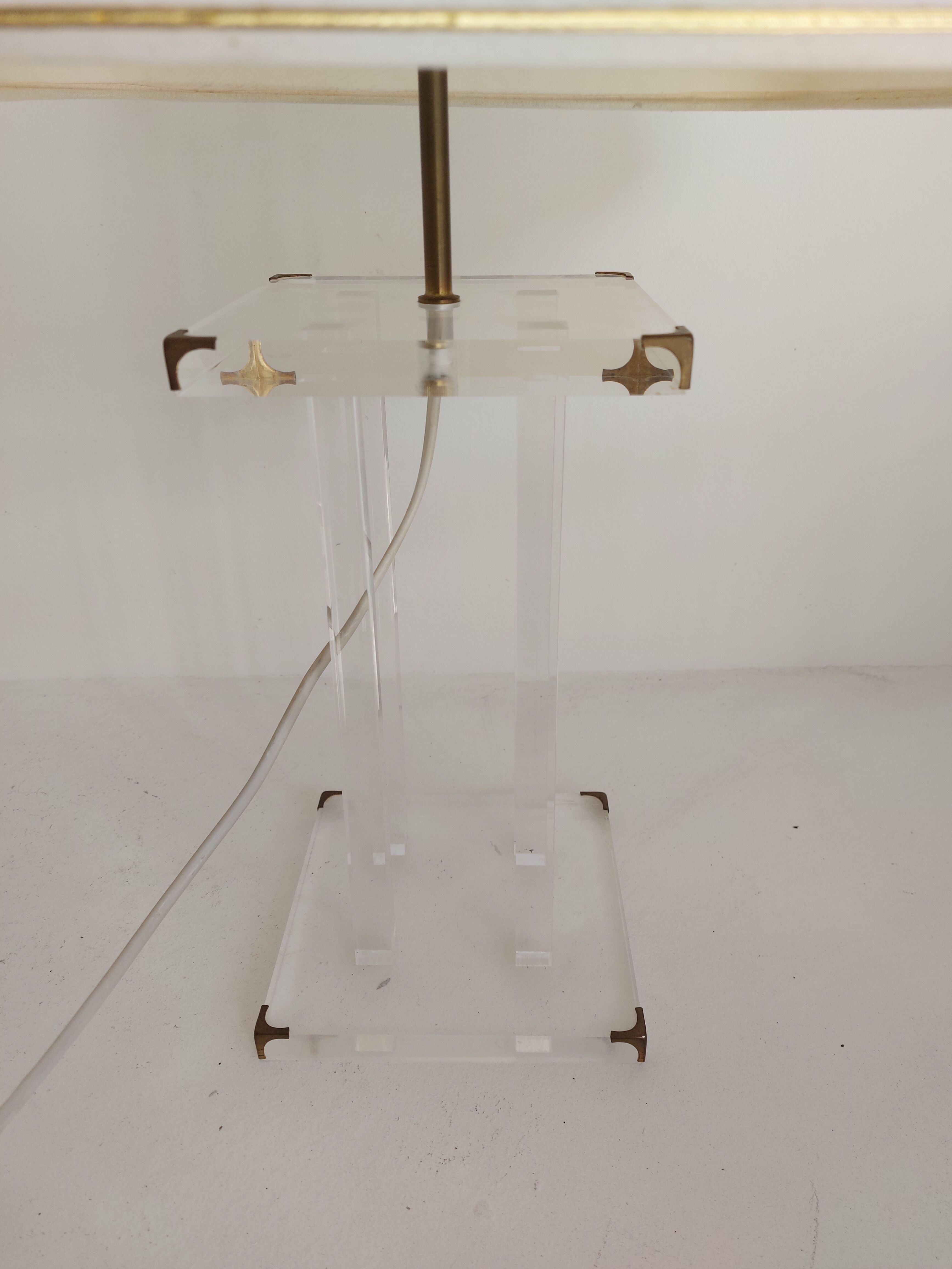 Plexiglas lamp of David Lange for Roche Bobois 1970